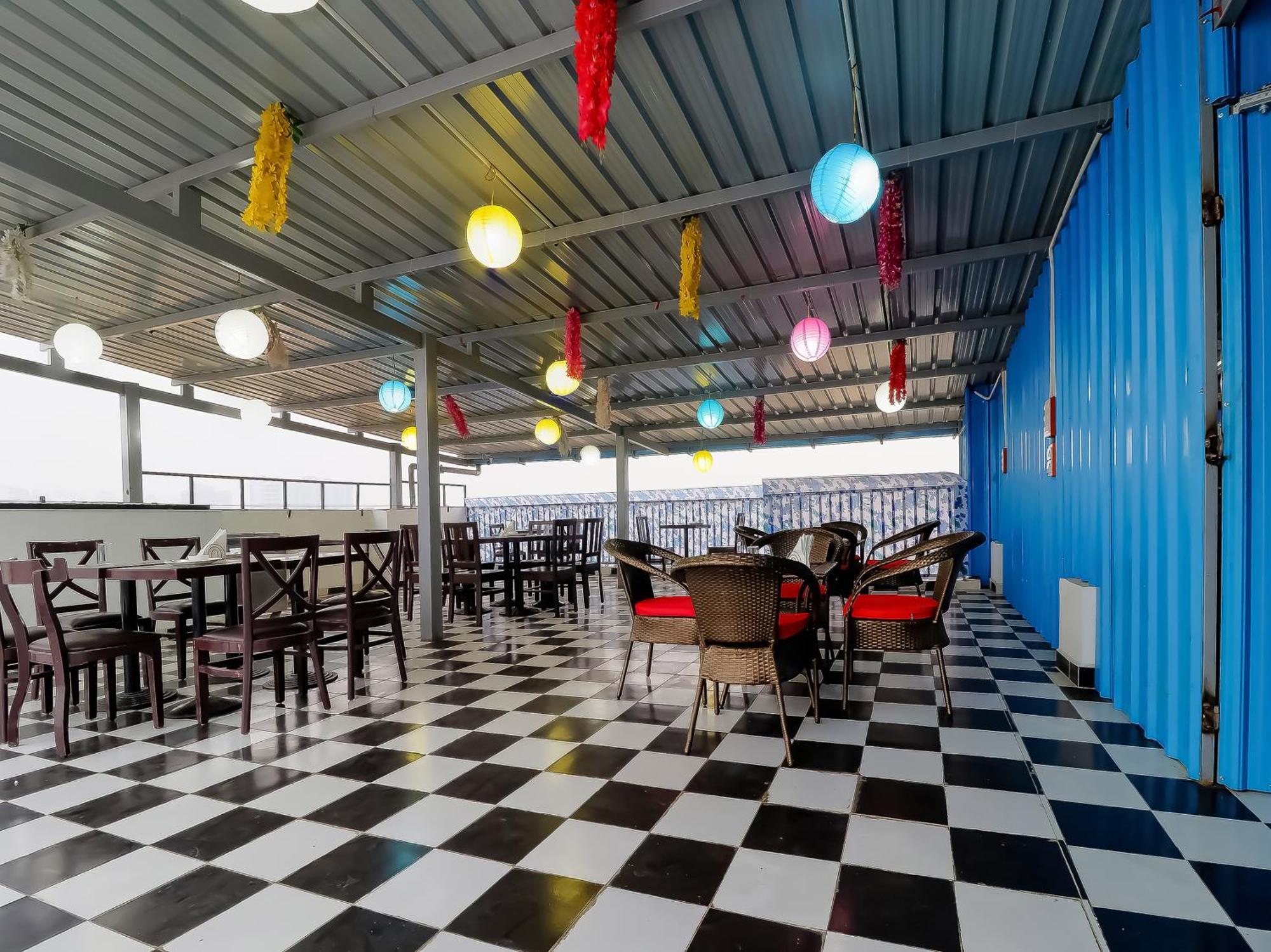 Treebo Rejoice 52 - 3Km From Huda City Metro Station Badshahpur المظهر الخارجي الصورة